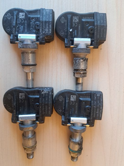 Senzori Presiune Roti TPMS original Renault 407003743R