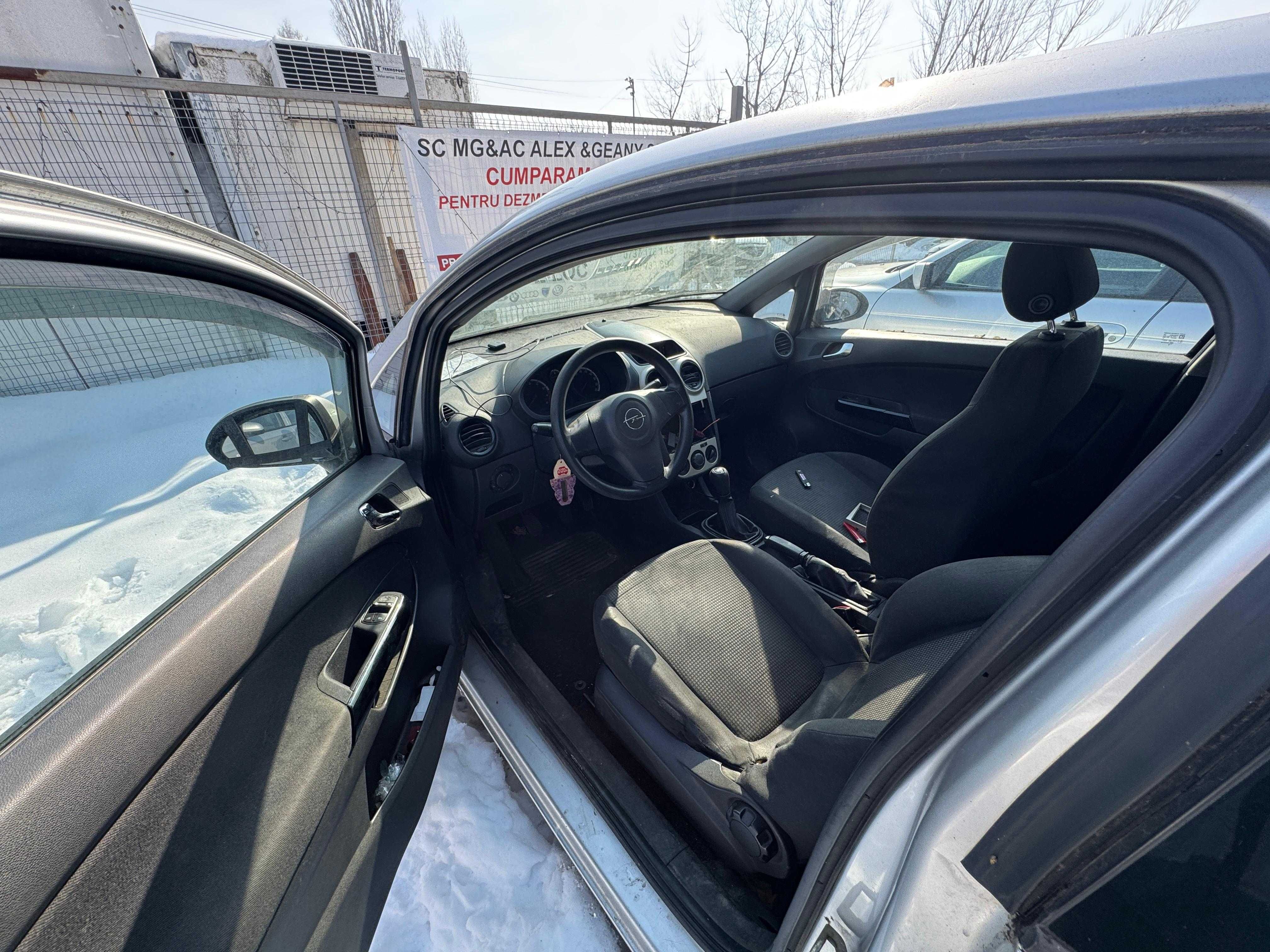 Dezmembrez OPEL CORSA D 2007 1.2 XEP GRI