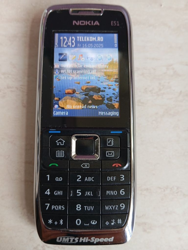 Telefon Nokia E 51