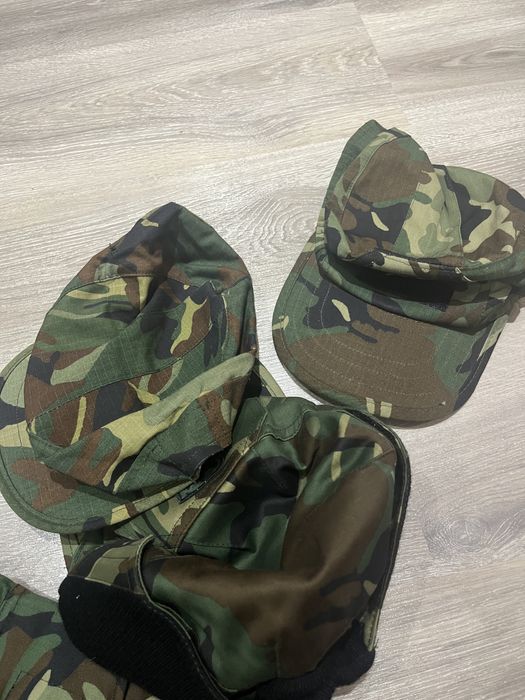 Продавам камуфлажни дрехи