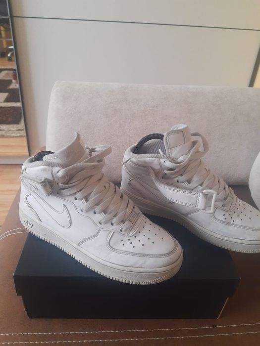 Adidasi nike albi originali