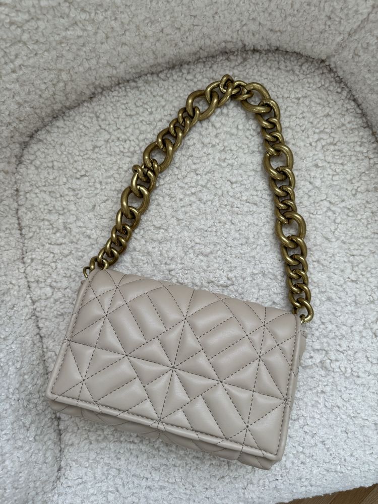 Zara beige quilted with gold