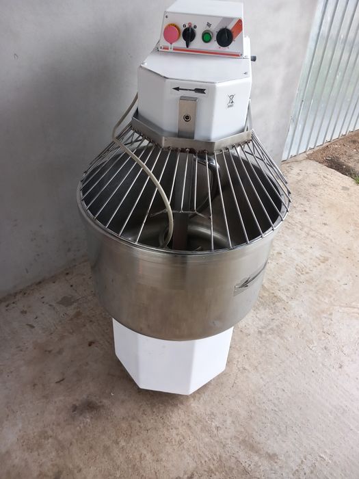 Malaxor panificație