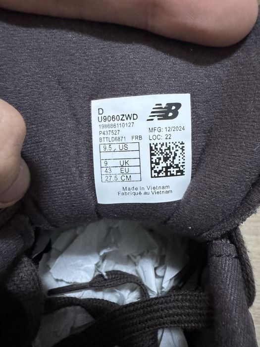 New Balance 9060 Chocolate Brown