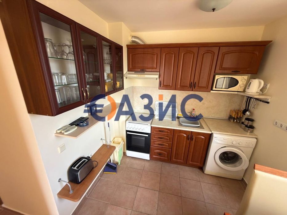 Тристаен апартамент в комплекс Holiday Fort Golf Club, 66 кв. м.,