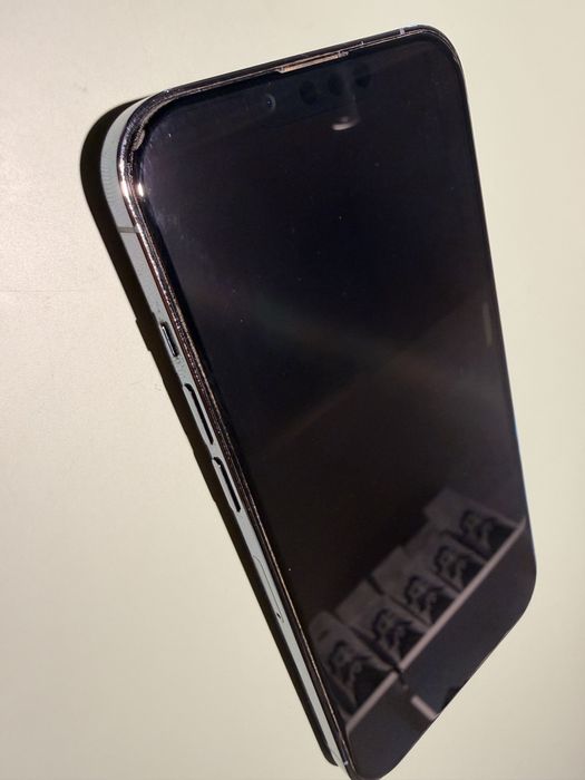 Vând iphone 13 Pro 128 gb Sierra Blue