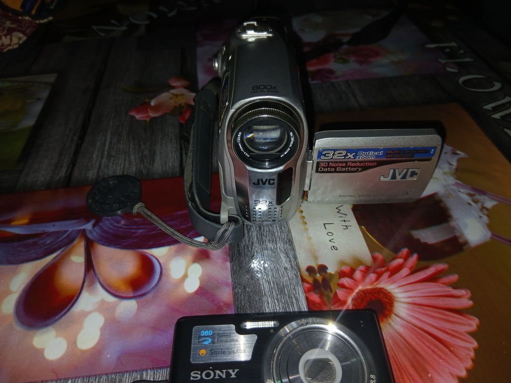 Kamera sony foto apparat sotiladi