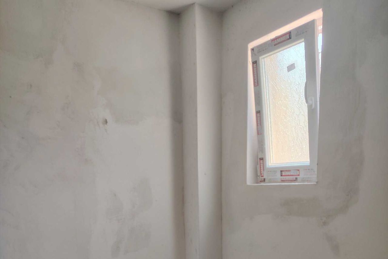 Продава се Двустаен апартамент в Луковит - 89 кв.м за 434 €/кв.м - Снимка #5