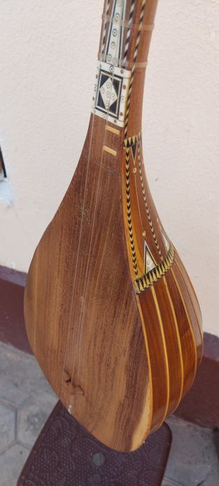 Qoshgʻarda yasalgan dutor ovozi zor