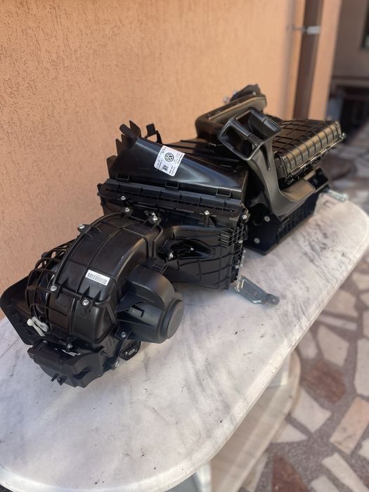 Aeroterma ventilator radiator Climatizare Volkswagen Transporter T5