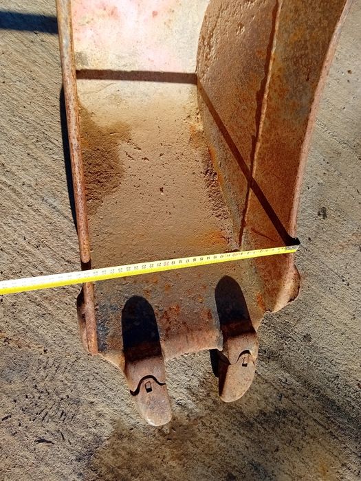 Cupa 30 cm miniexcavator 2.5 3 tone