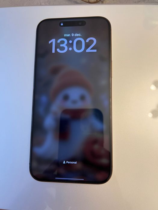 Vând iPhone 16 Pro Max Deșert Gold Titanium