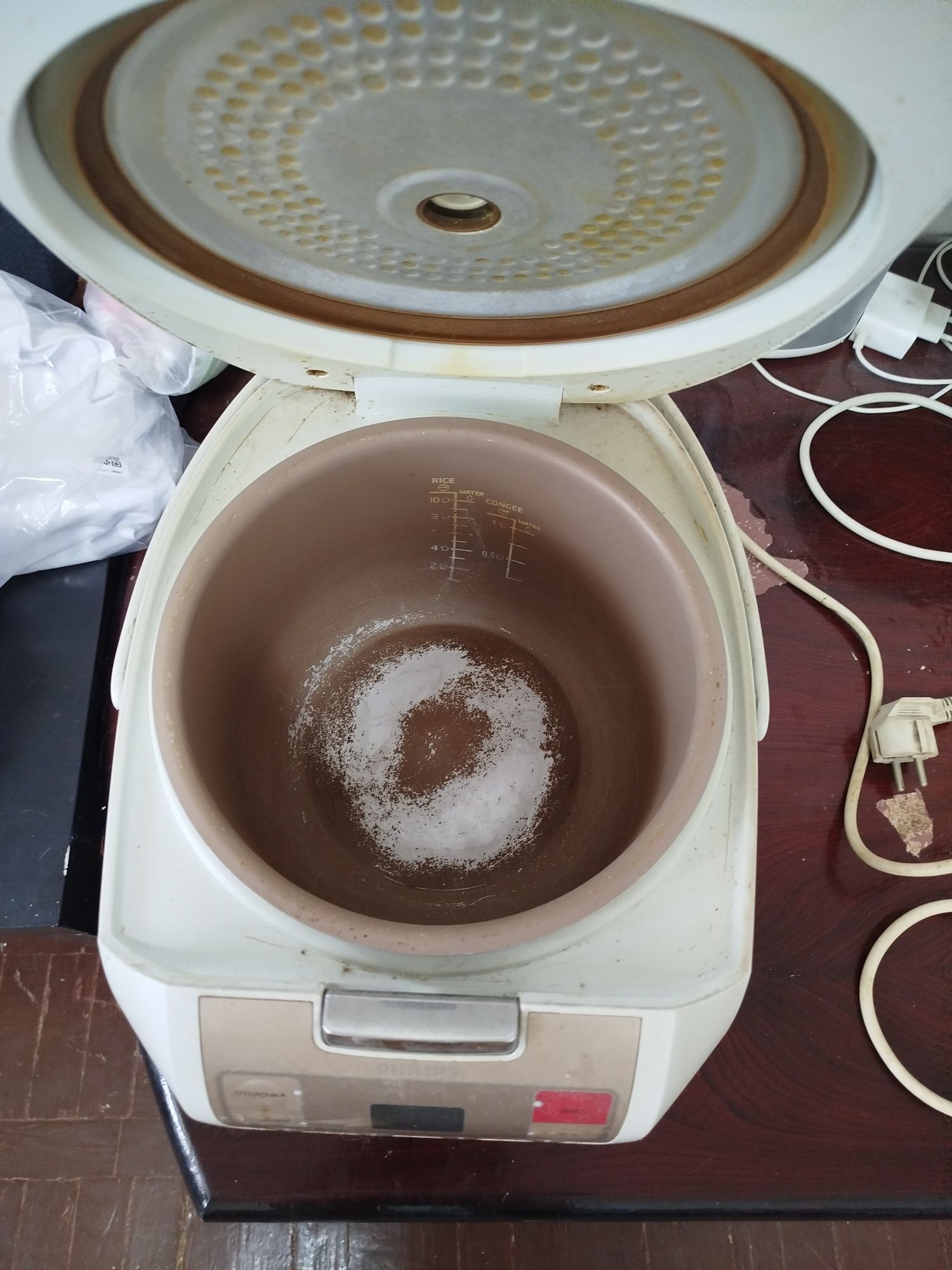 Мультиварка рабочая 50тысяч.