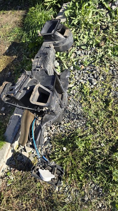 Корпус печки на Фольксваген Пассат Б3, Б4