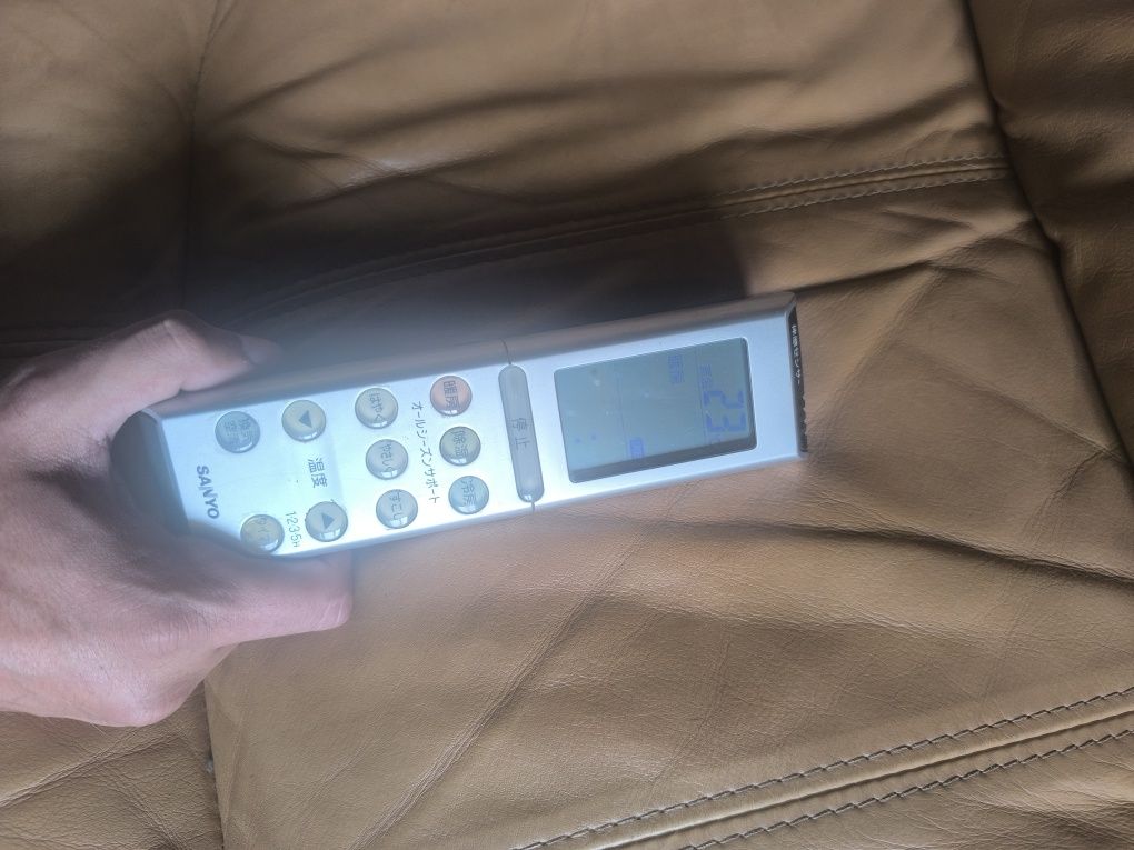 Продавам 3 оригинални японски климатика – Sanyo, Toshiba и Fujitsu