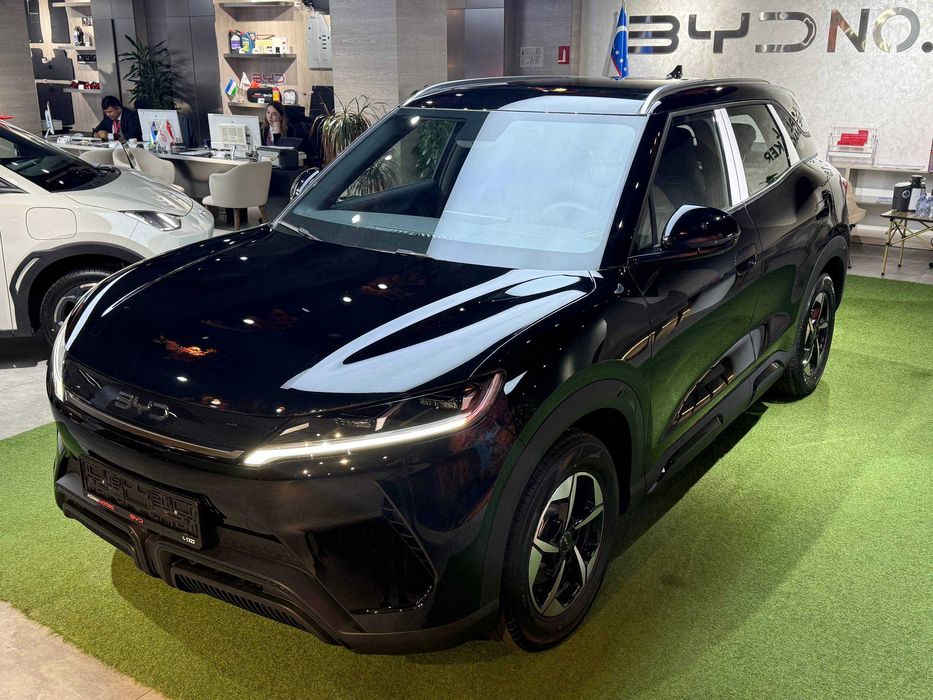 BYD YUAN UP EV Avtosalon BYD Oloy