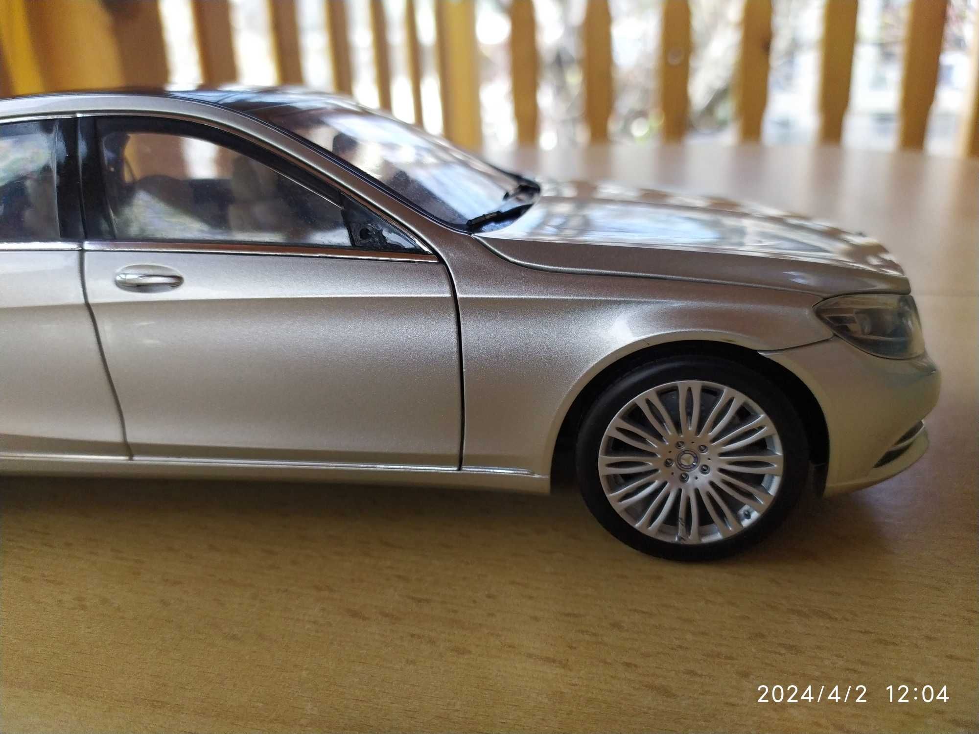 1:18 Mercedes-Benz S-Klasse  2013 - W222