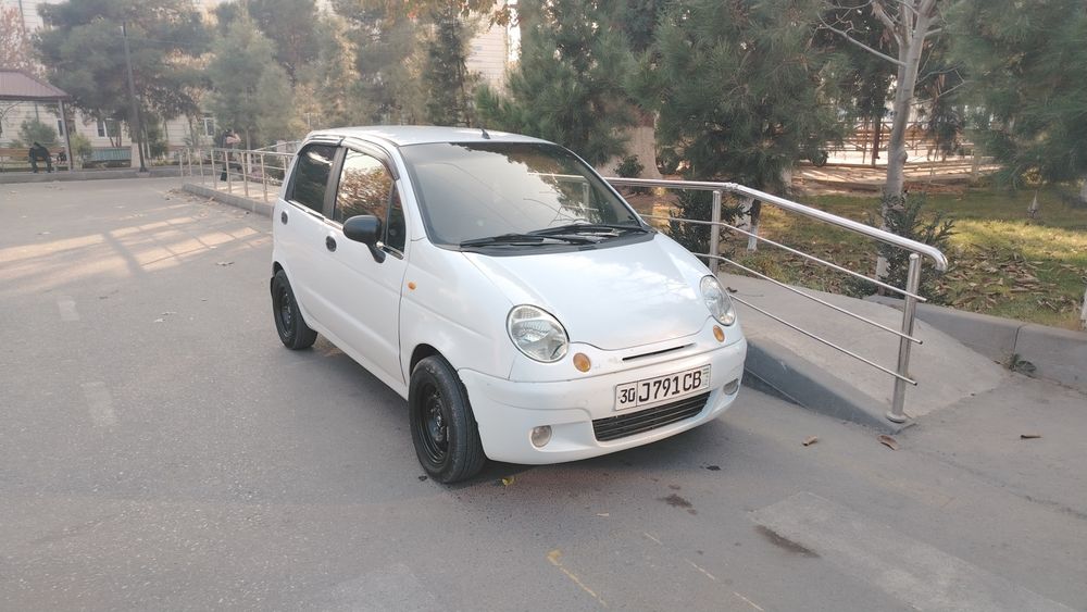 Сотилади мотор ходовой коробка Хамаси зур