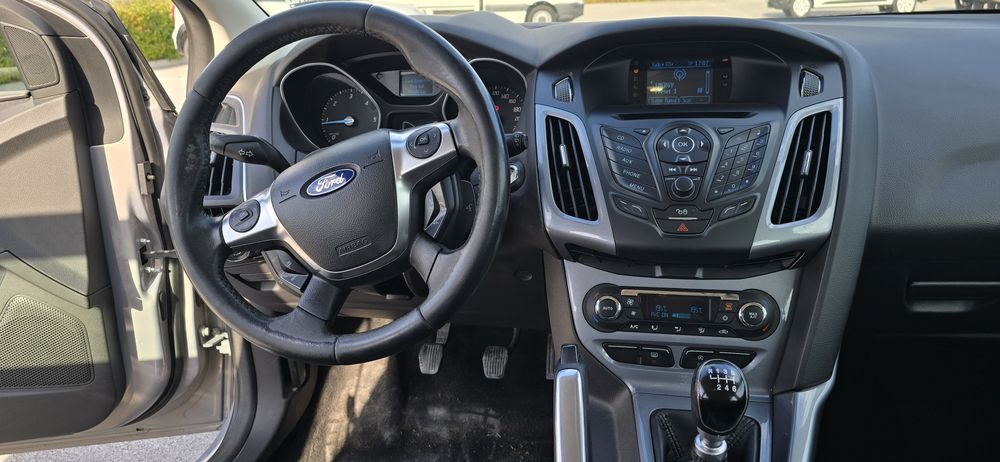 Ford Focus Titanium 1.6TDC 115PS