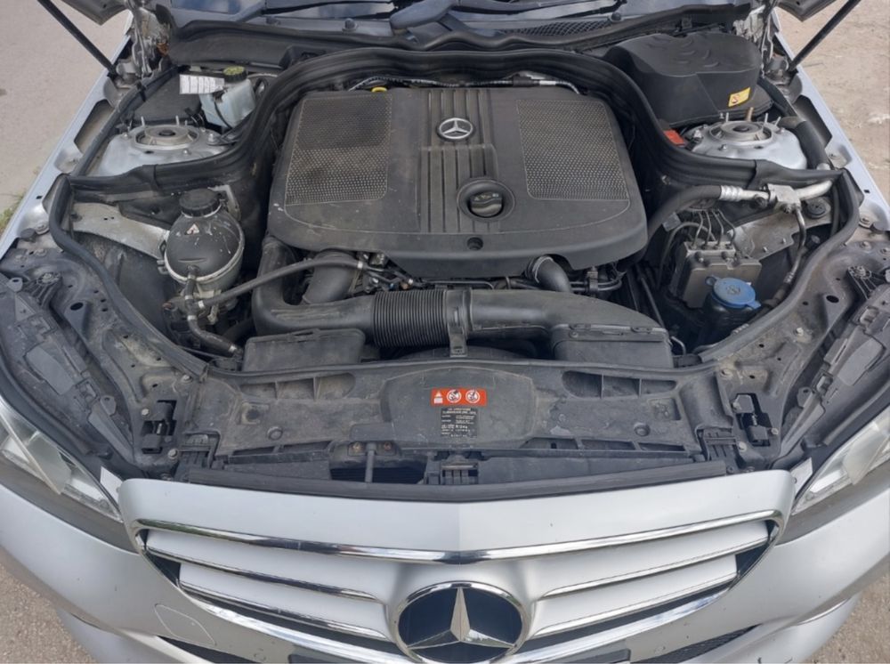 НА ЧАСТИ Mercedes-benz E220 CDI w212 facelift мерцедес е220 цди в212