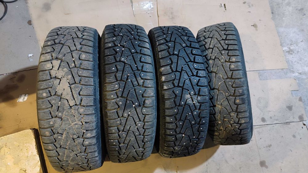 Комплект зимних шин с дисками r14