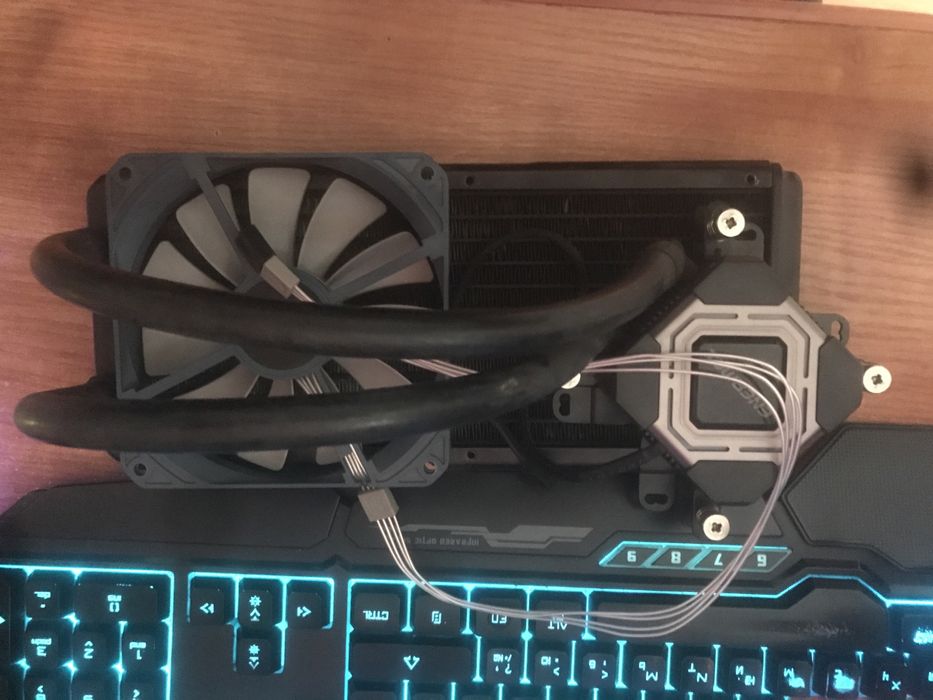 Водяное Охлождение enermax