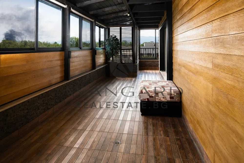 Продава се Тристаен апартамент в Пловдив, Център - 160 кв.м за 2040 €/кв.м - Снимка #14