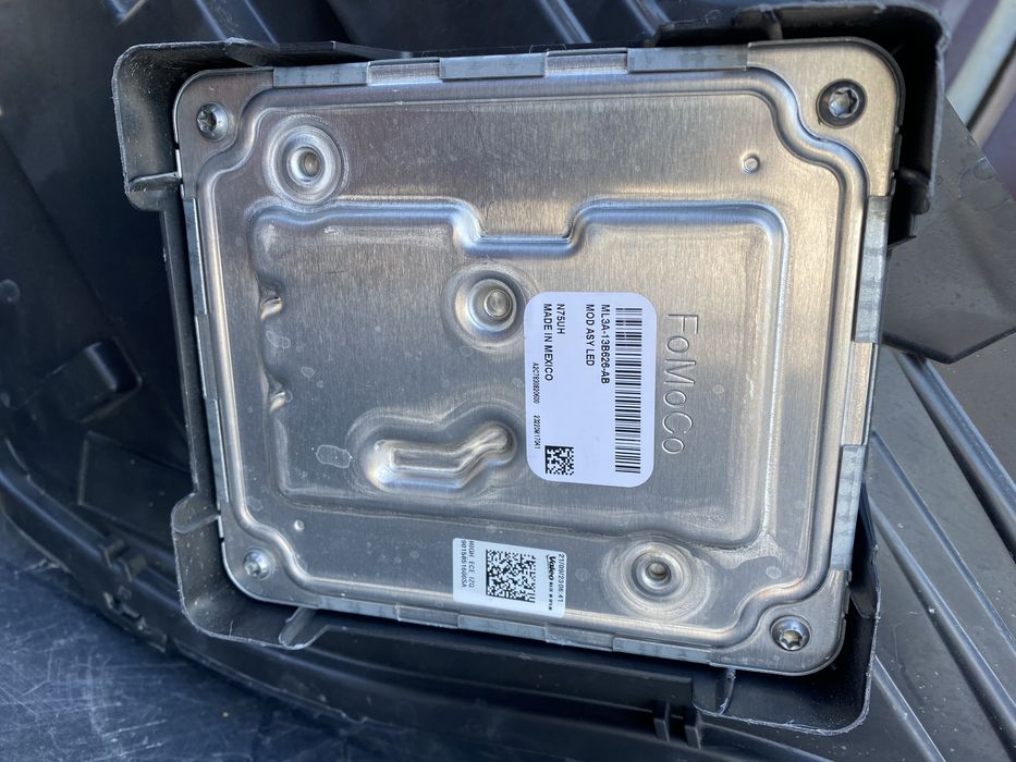 Far stanga ford kuga 3 full led 2022/2023/2024