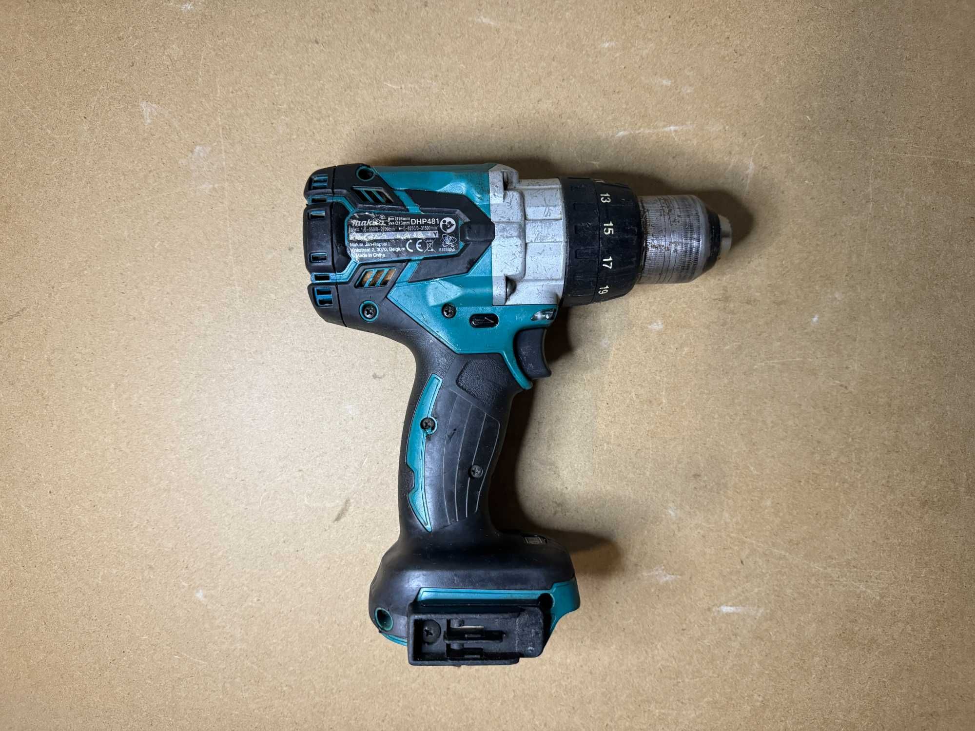 Makita Безчетков Винтоверт DHP481