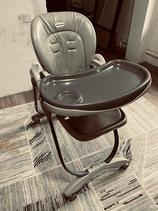 Продам детские кресла