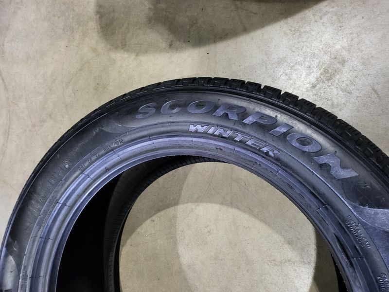 255/55/20 PIRELLI 4бр