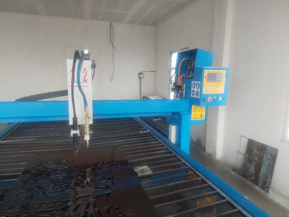 Cnc plasma oxigaz waterjet