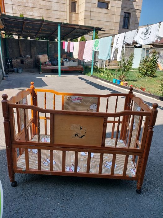 Детский манеж, деревянный