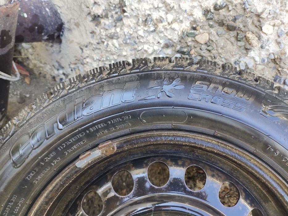 Продам зимнюю резину на дисках на мерседес