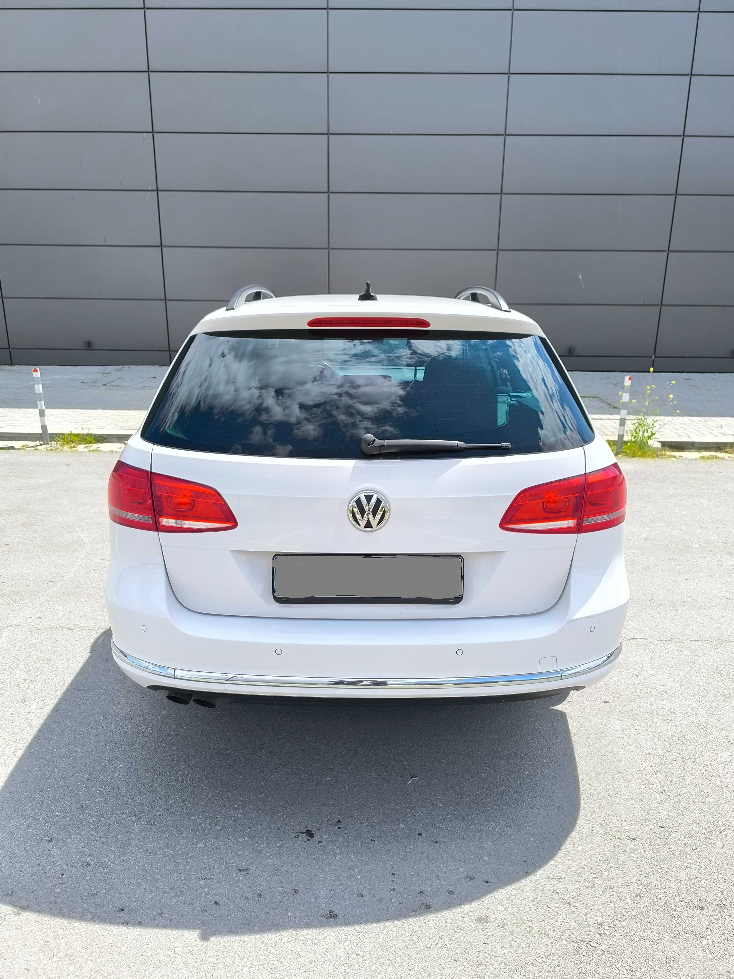 Продавам VW Passat B7 - DSG Automatic N1