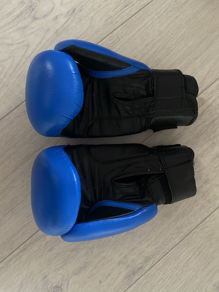 перчатки для бокса