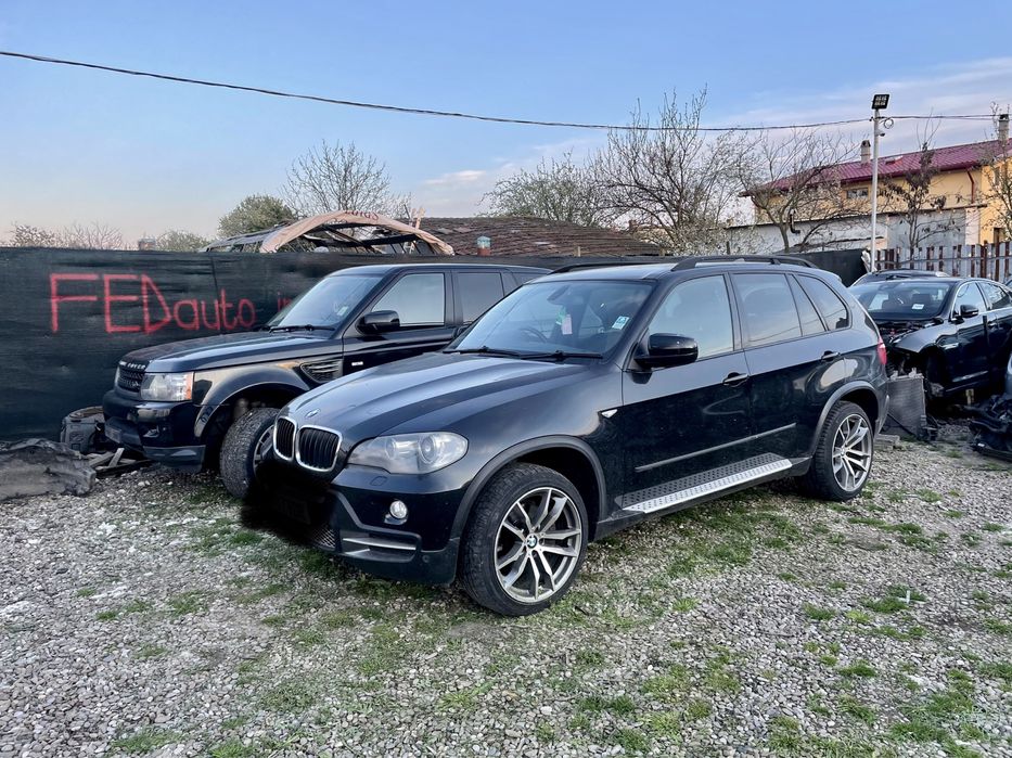 Dezmembrez BMW X5 E70 3.0d