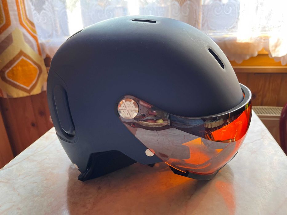 Pachet perfect pentru băieți la schi!