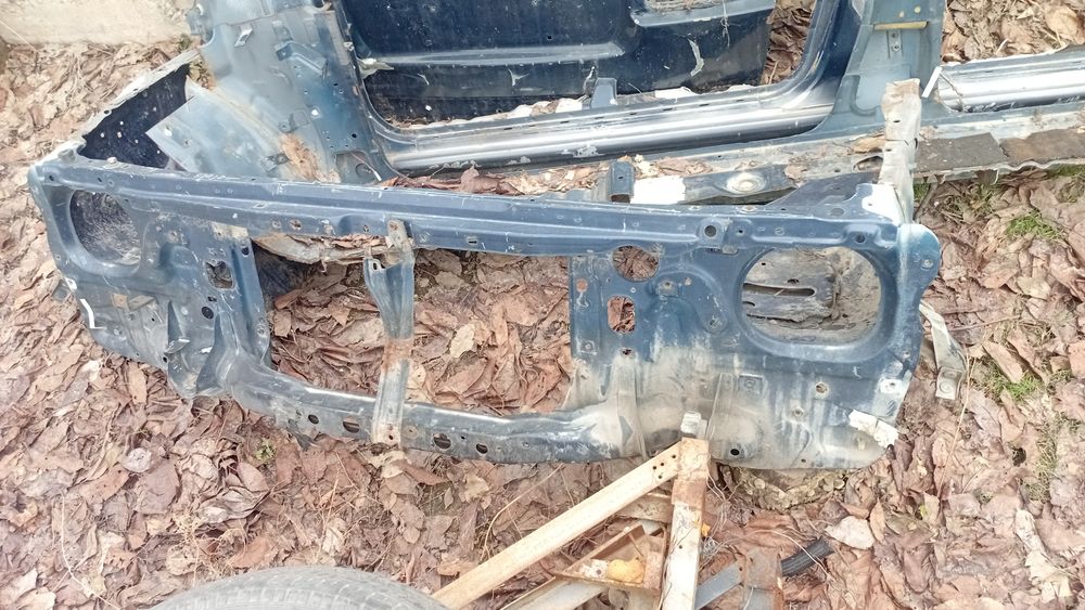 Тойота сурф 130 кузовтелевизор парог стойка