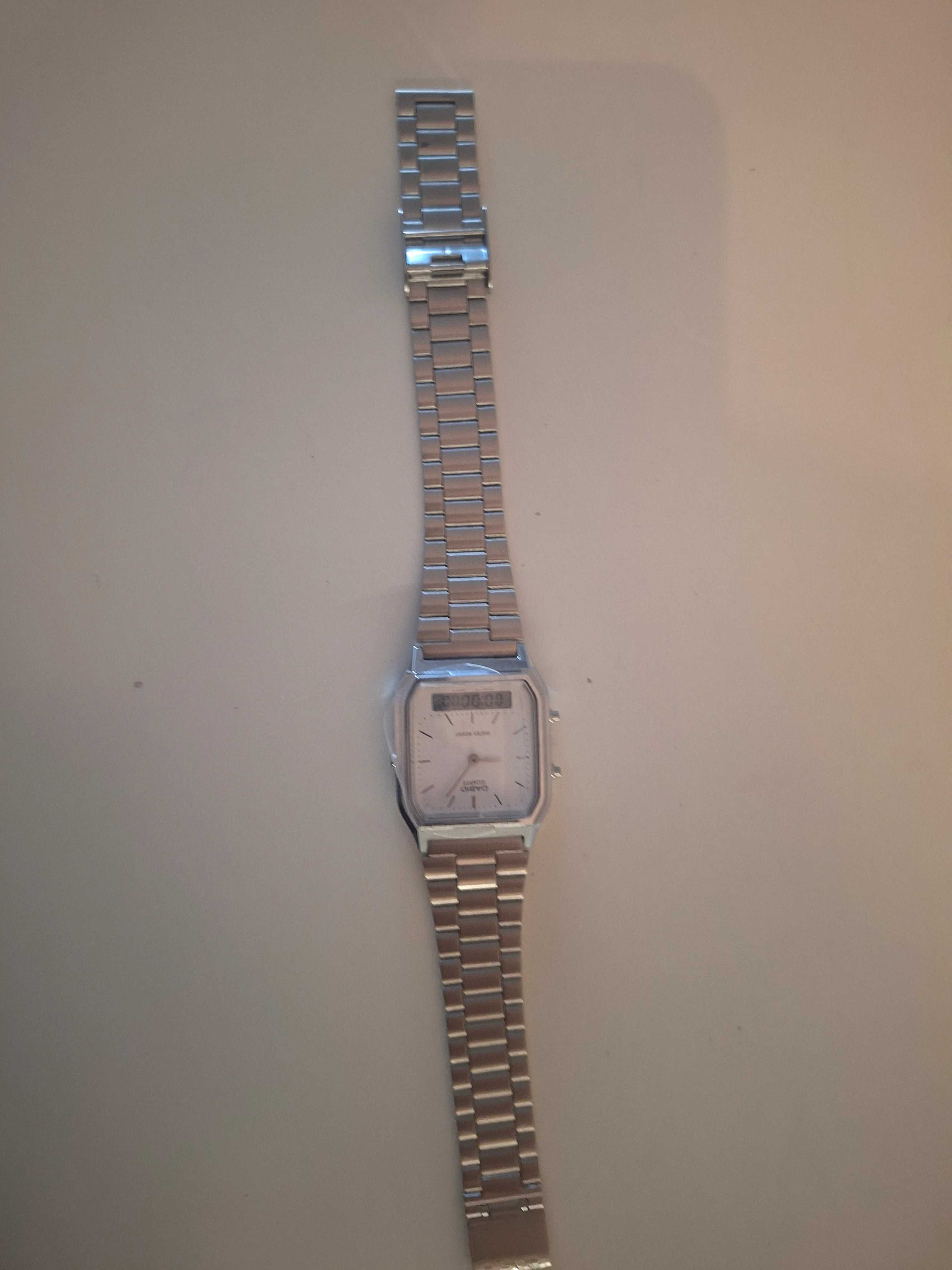 Casio  vintige чисто ново