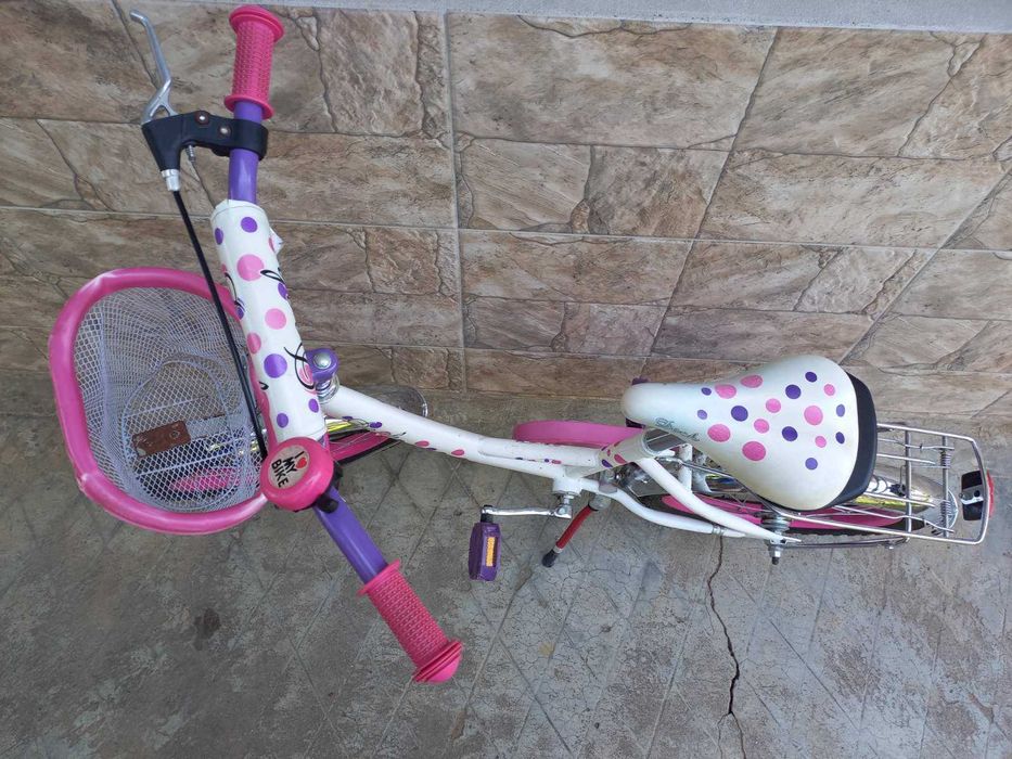Продавам дамски детски велосипед