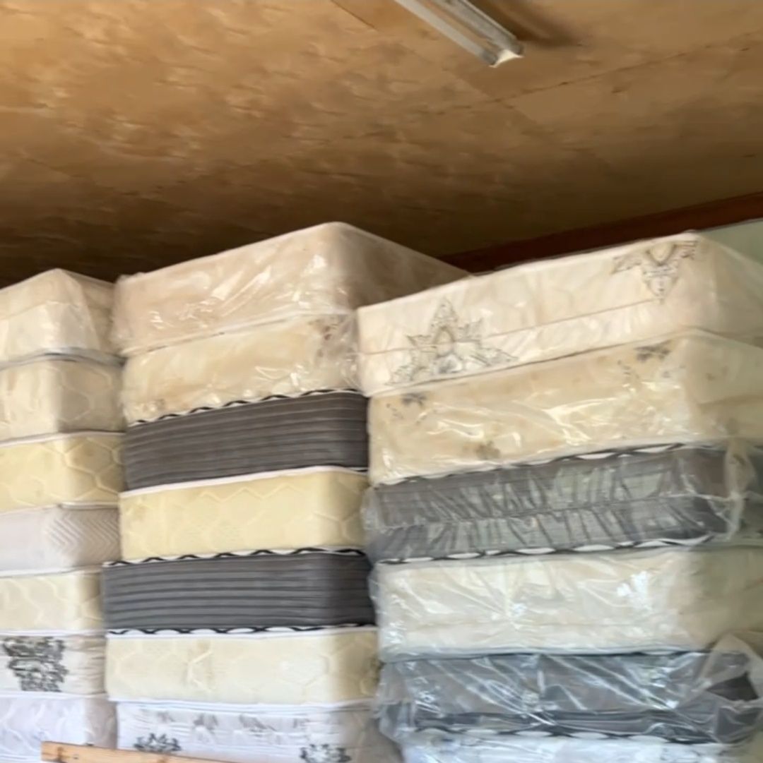 Matras sotiladi.