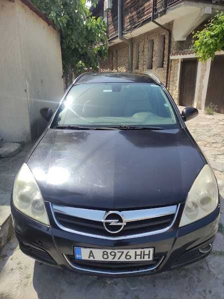 Opel Signum FACE 1.8 16v 140 к.с. ГАЗ/Бензин черен металик