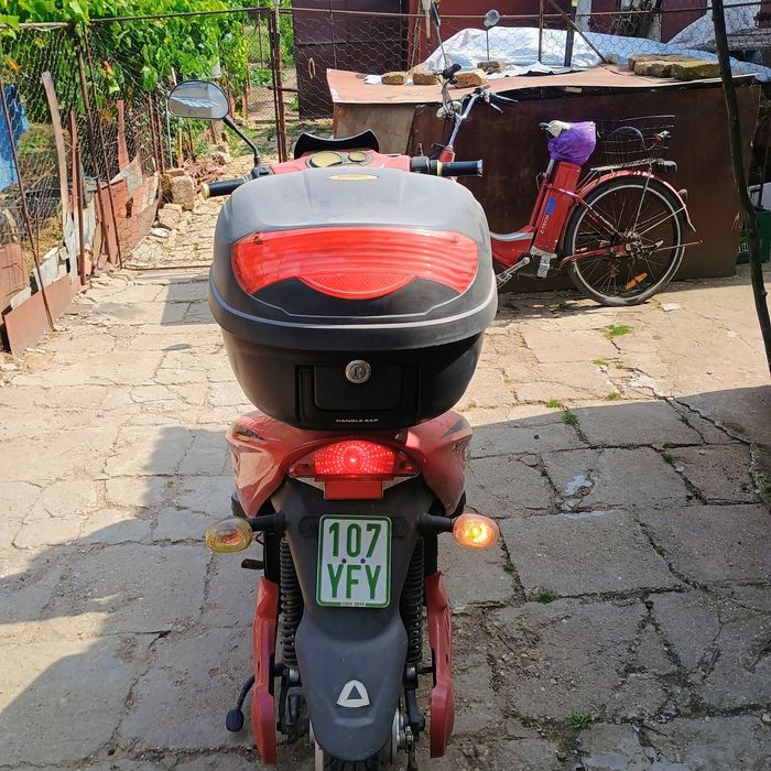 Vând scuter electric in stare foarte buna