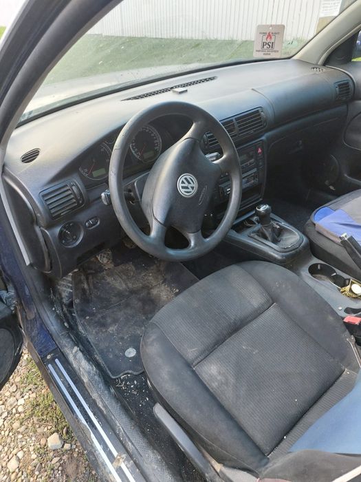 Vand sau dezmembrez Vw Passat B5 1.9