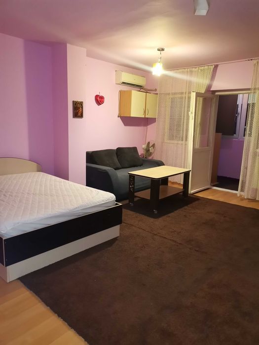 Vand garsoniera cf 1 Cetate