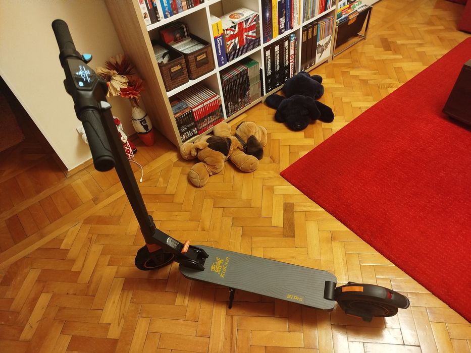 Vând trotineta electrică Kukirin S1 Pro