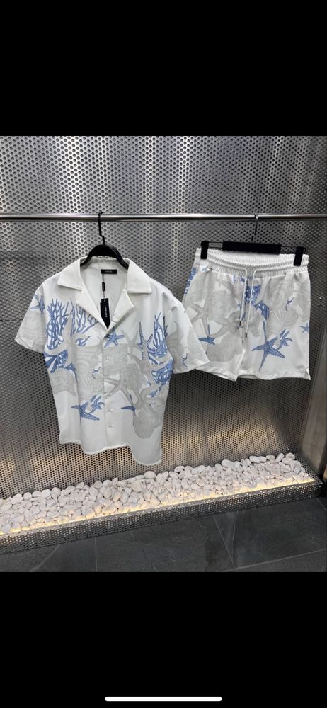 Летни комплекти Versace и Louis Vuitton