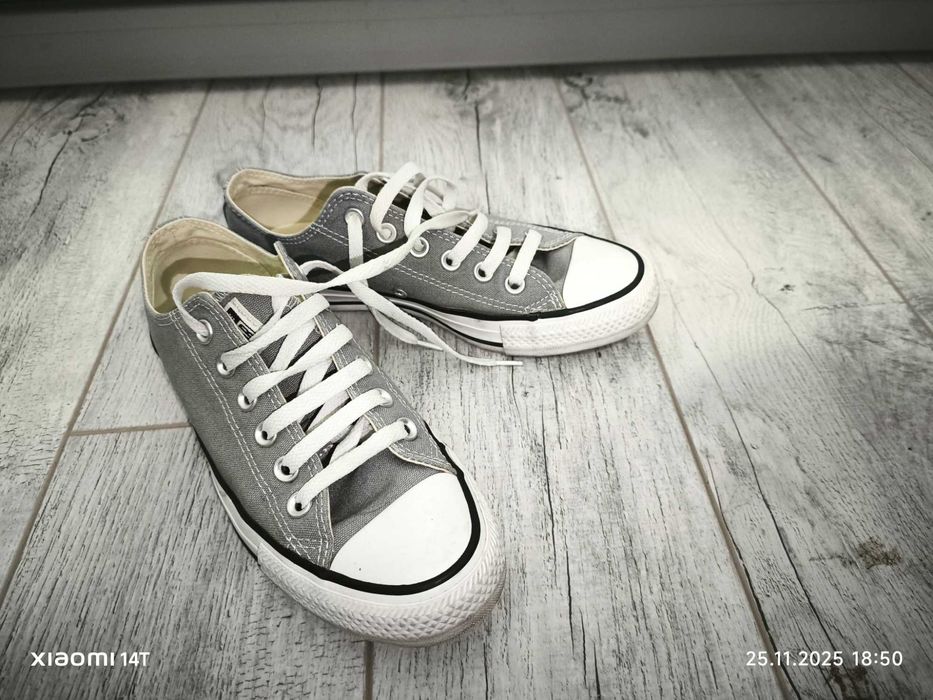 Ниски маратонки CONVERSE