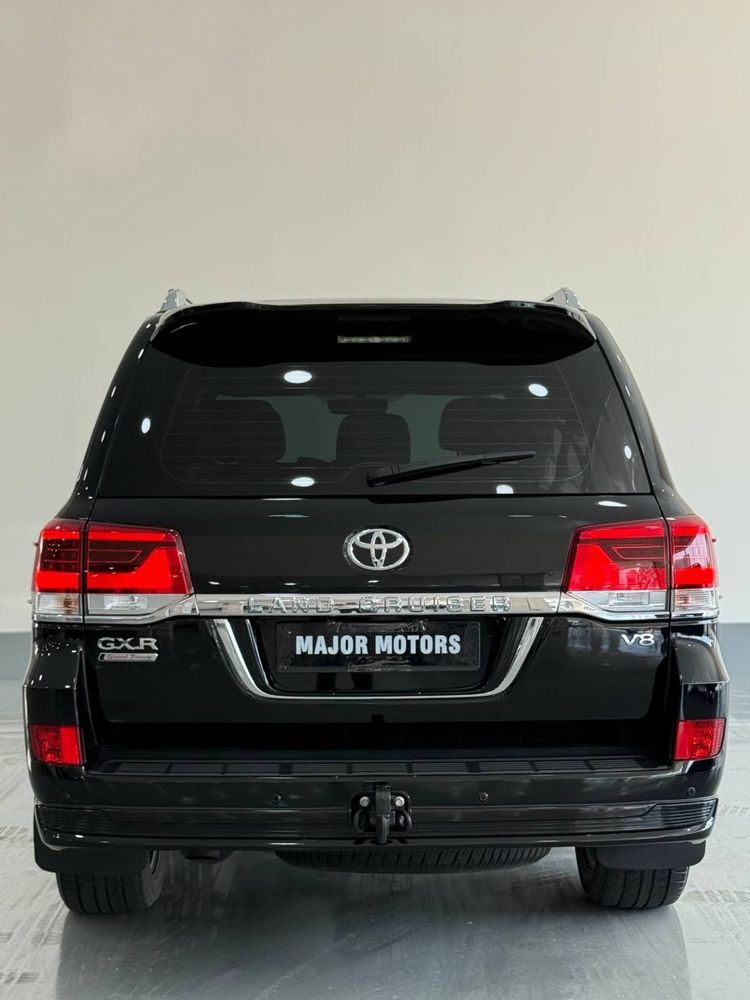 Toyota Land Cruiser 200 возможен обмен